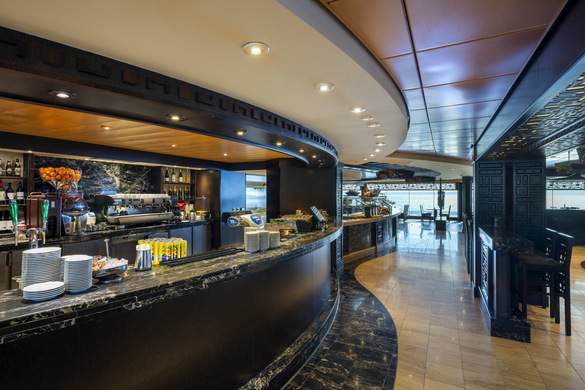 MSC Cruises MSC L'Africana Buffet Credit - Ivan Sarfatti - MSC Rights 4.jpg
